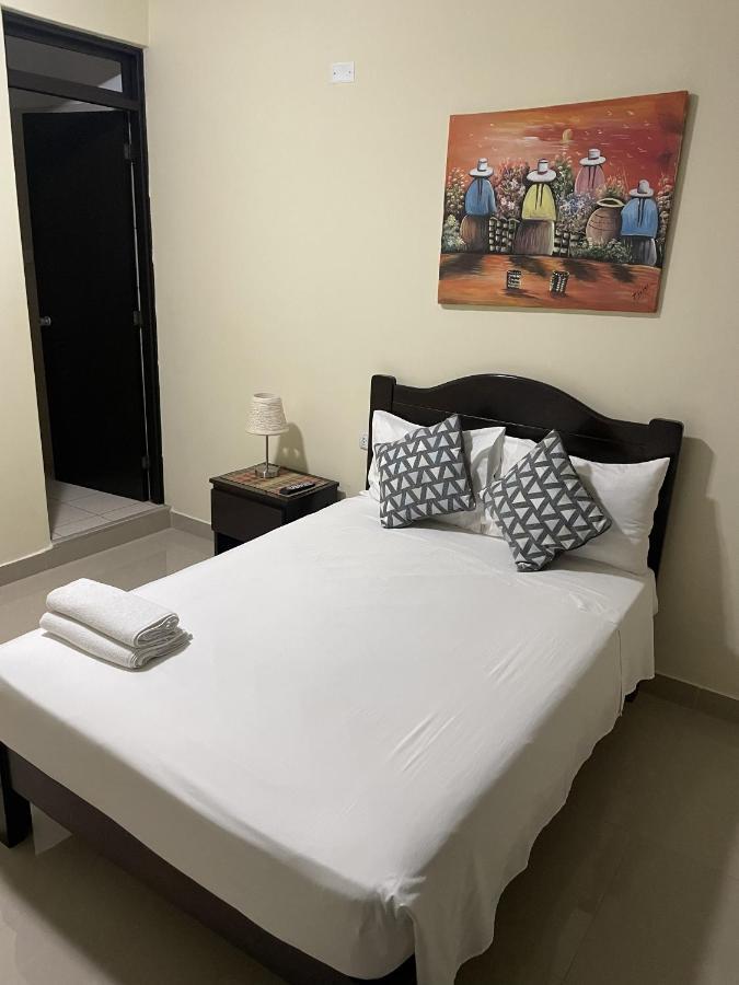 Hotel Calmelia Piura Exterior photo